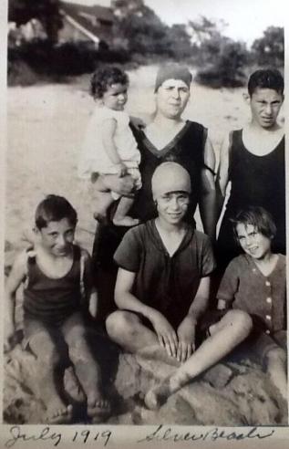 The Schines at Silver Beach. My grandmother Beatrice is at the bottom right. 